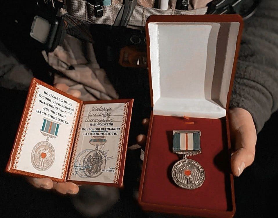 Буковинські бойові медики отримали нагороди «За спасіння життя»