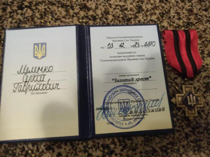 Викладач Чернівецького університету отримав військову нагороду «Золотий хрест»