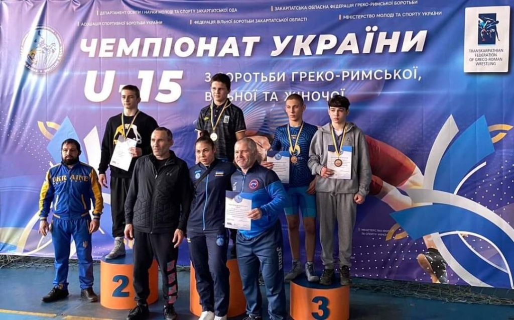 Чернівецькі борці повернулись з чемпіонату України U15 із призовими місцями