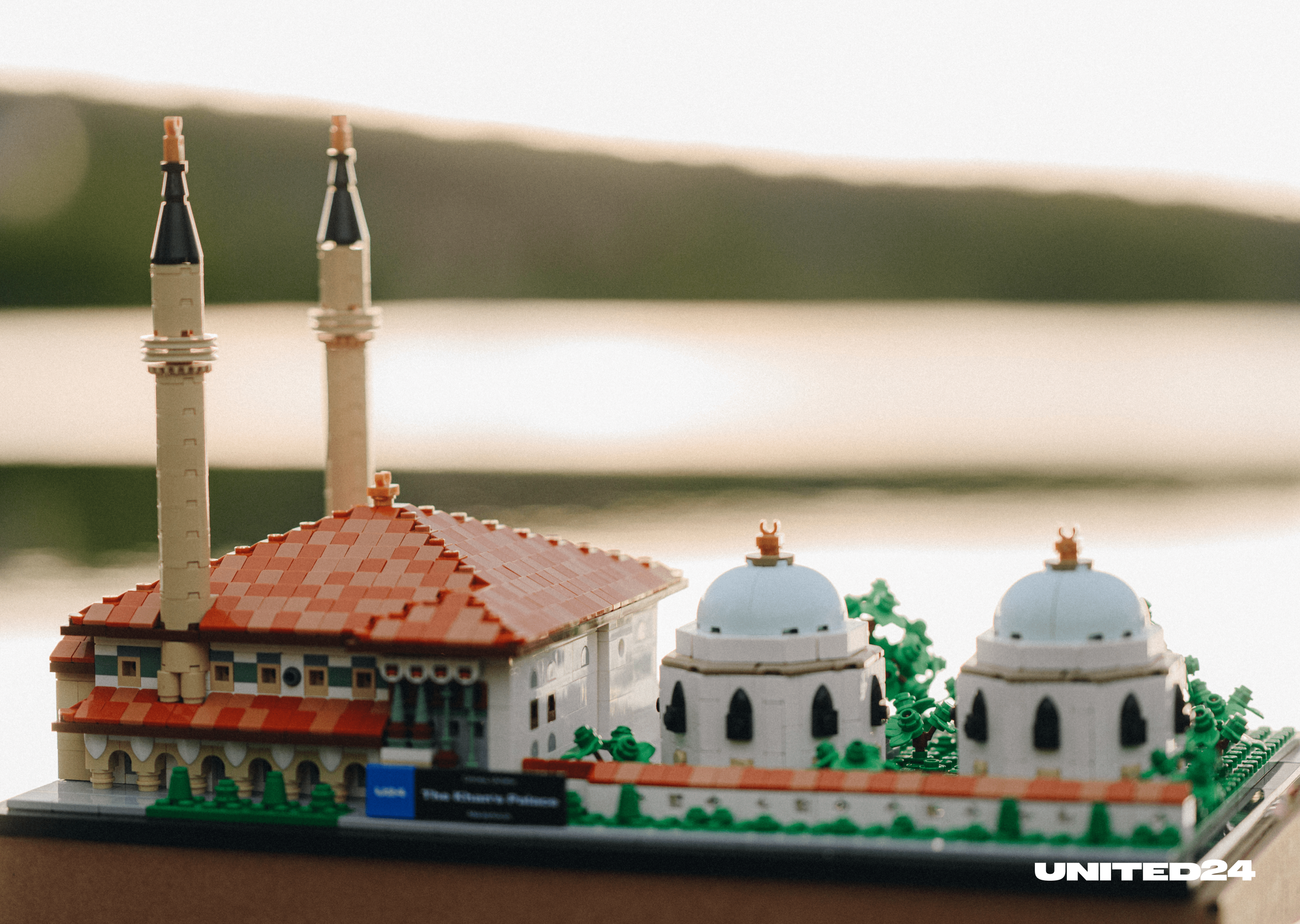 UNITED 24 зібрала понад пів мільйона доларів за допомогою LEGO