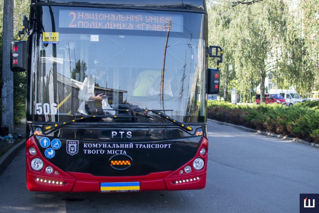 У Чернівцях змінили схему руху тролейбусів через ремонт вулиці Руської