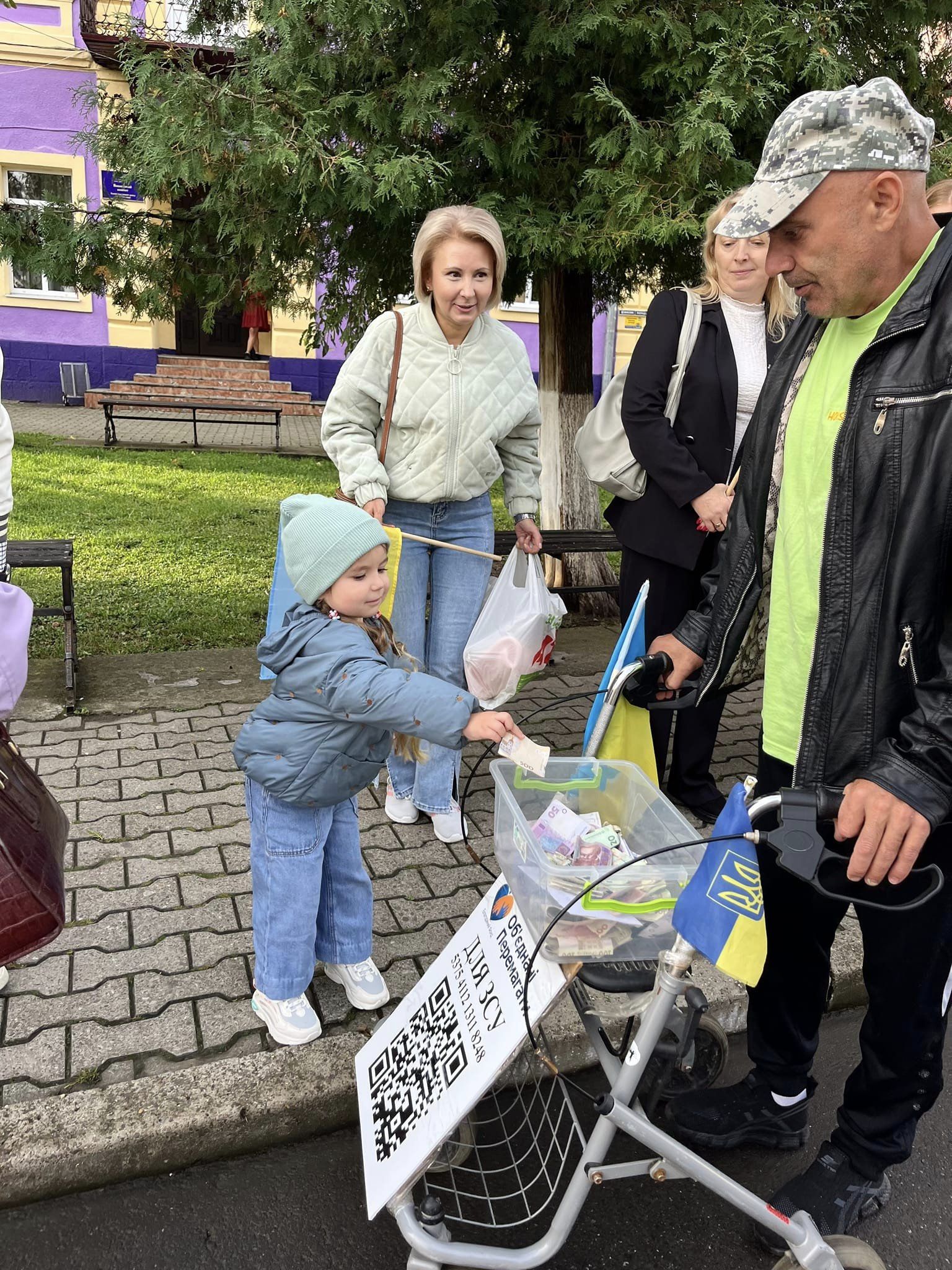 Благодійний маратон для ЗСУ: двоє буковинців з інвалідністю пройдуть 70 кілометрів 