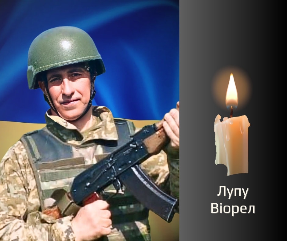 На Буковині прощаються з військовими, які загинули на війні з росією