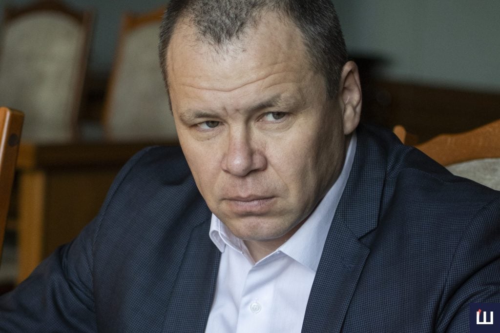 Навіщо молоді вища освіта, цифровізація та гуртожитки: інтерв'ю з ректором ЧНУ Русланом Білоскурським