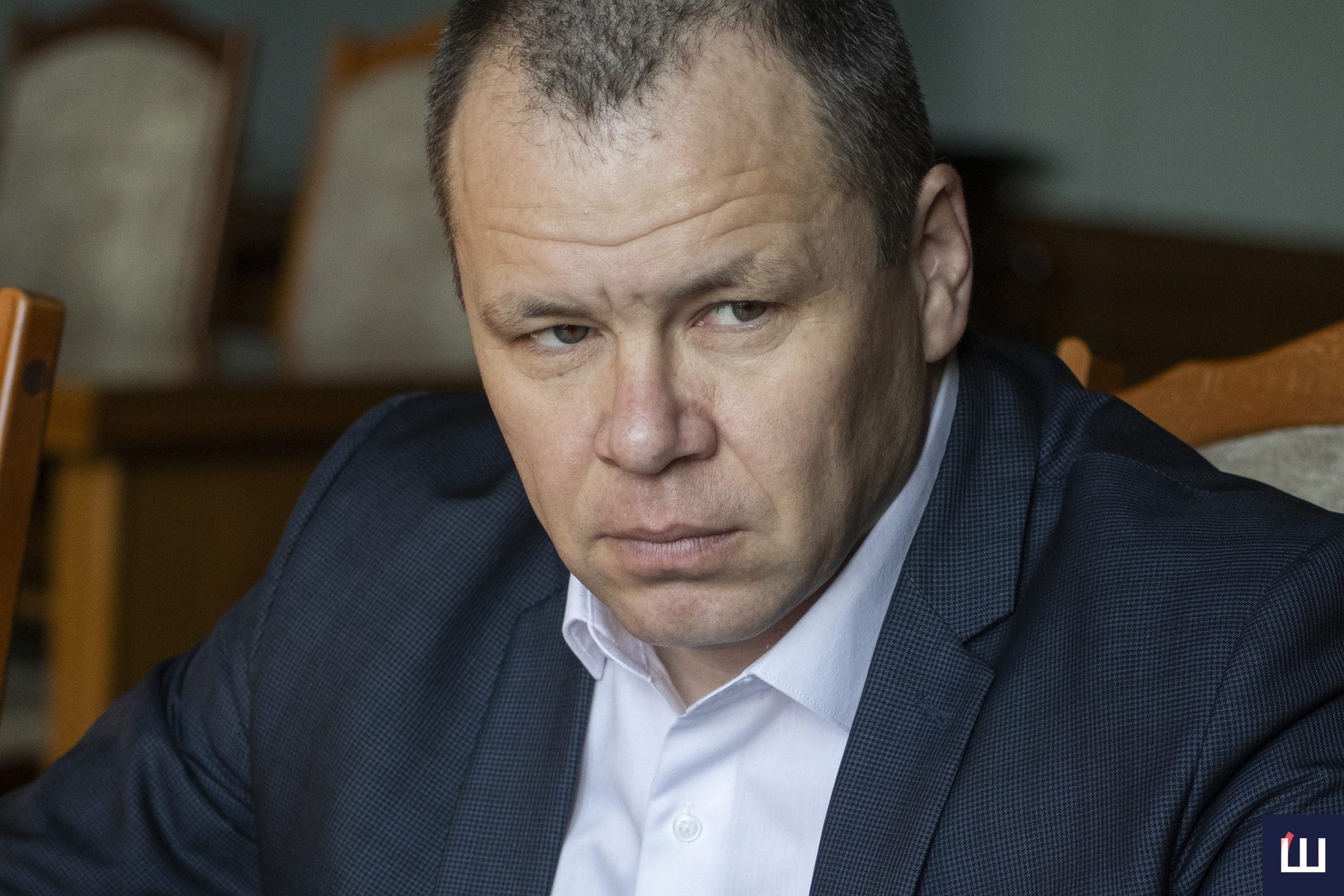 Руслан Білоскурський рік на посаді ректора Чернівецького національного університету імені Юрія Федьковича. До цього він працював викладачем та деканом економічного факультет