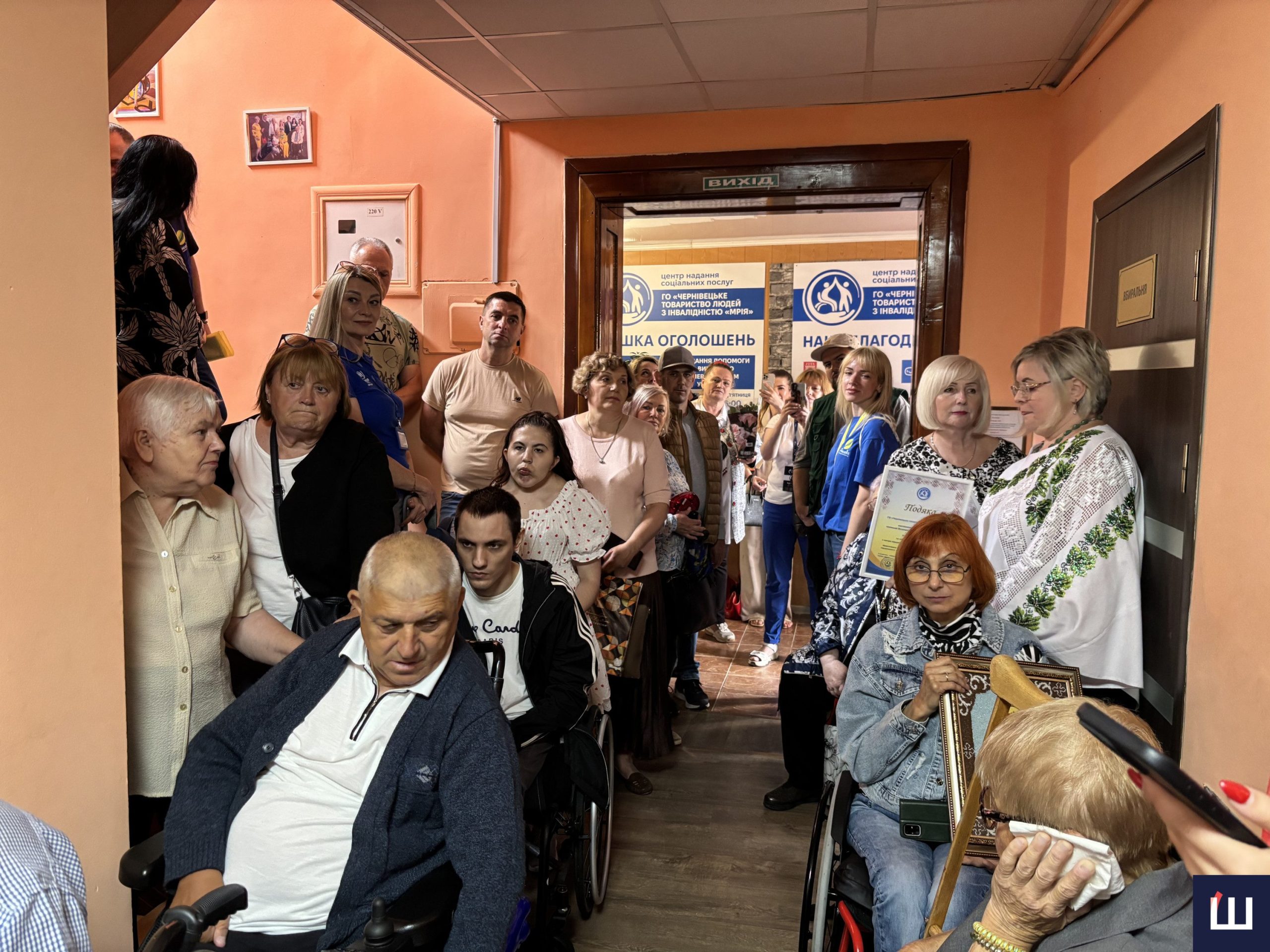 Інформування, тренінги та допомога: у Чернівцях відкрили Центр надання соціальної допомоги