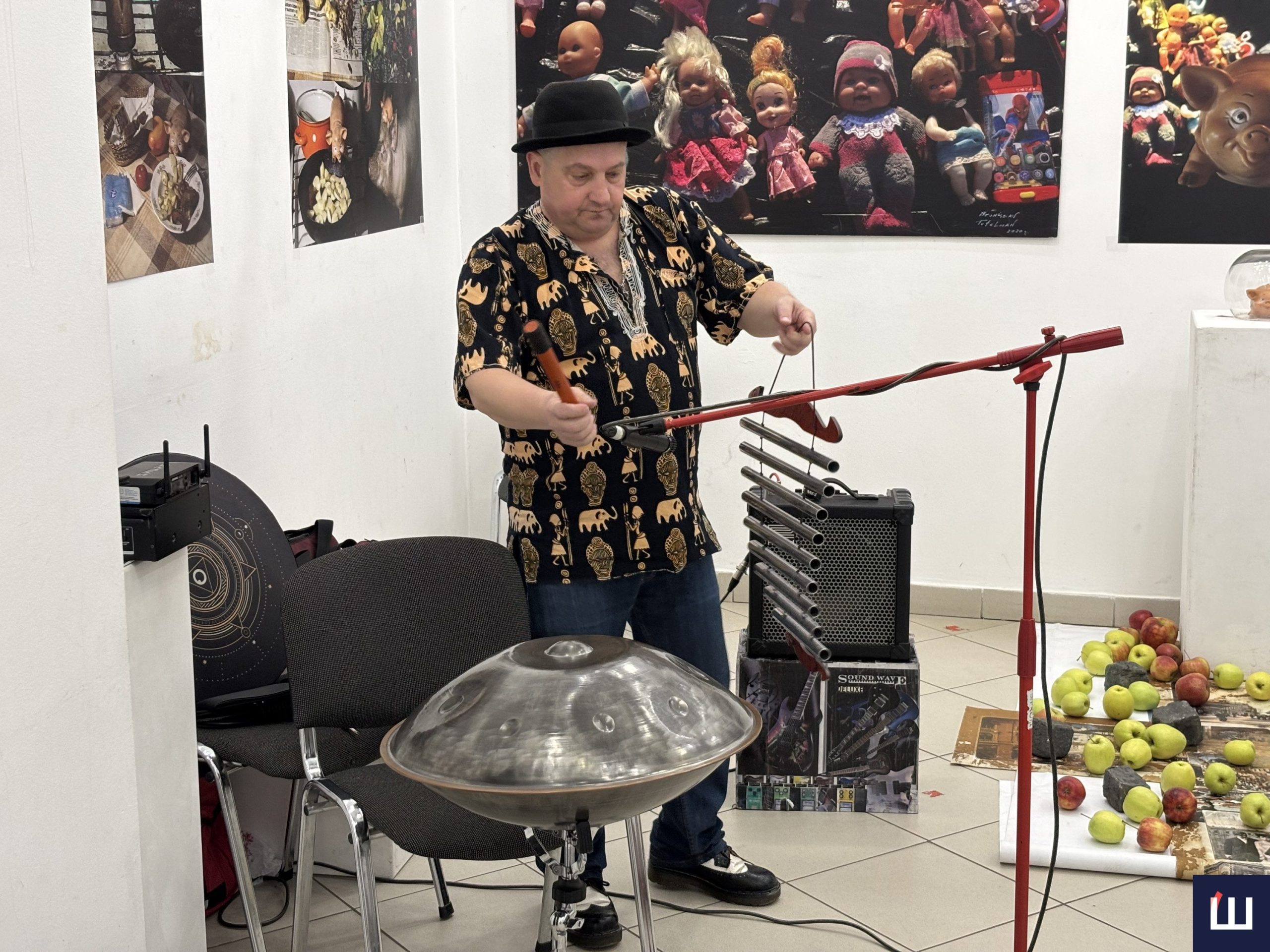 «По кожній світлині можна написати есе»: у Чернівцях відкрили виставку Броніслава Тутельмана