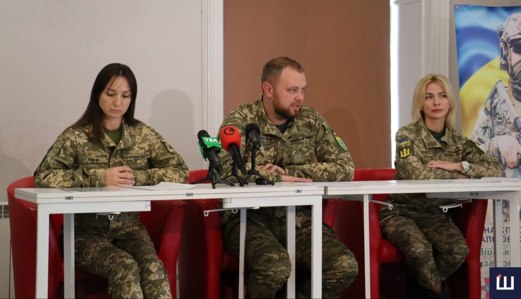 У Чернівецькому ОТЦК та СП розповіли про переваги «Контракту 18-24»