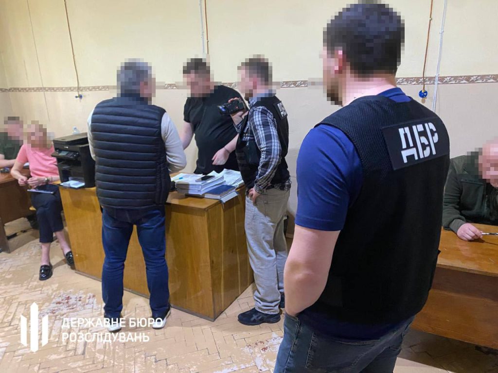 У Чернівцях судитимуть колишнього голову ВЛК за схему довідок про непридатність до служби