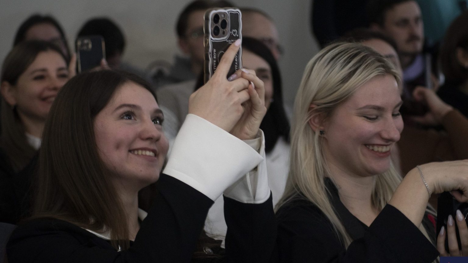 Він відбудеться 15 листопада.