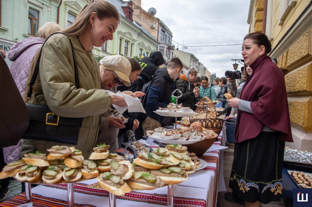 Поєднання кулінарії, історії та літератури: у Чернівцях відтворили страви, які готувала Ольга Кобилянська