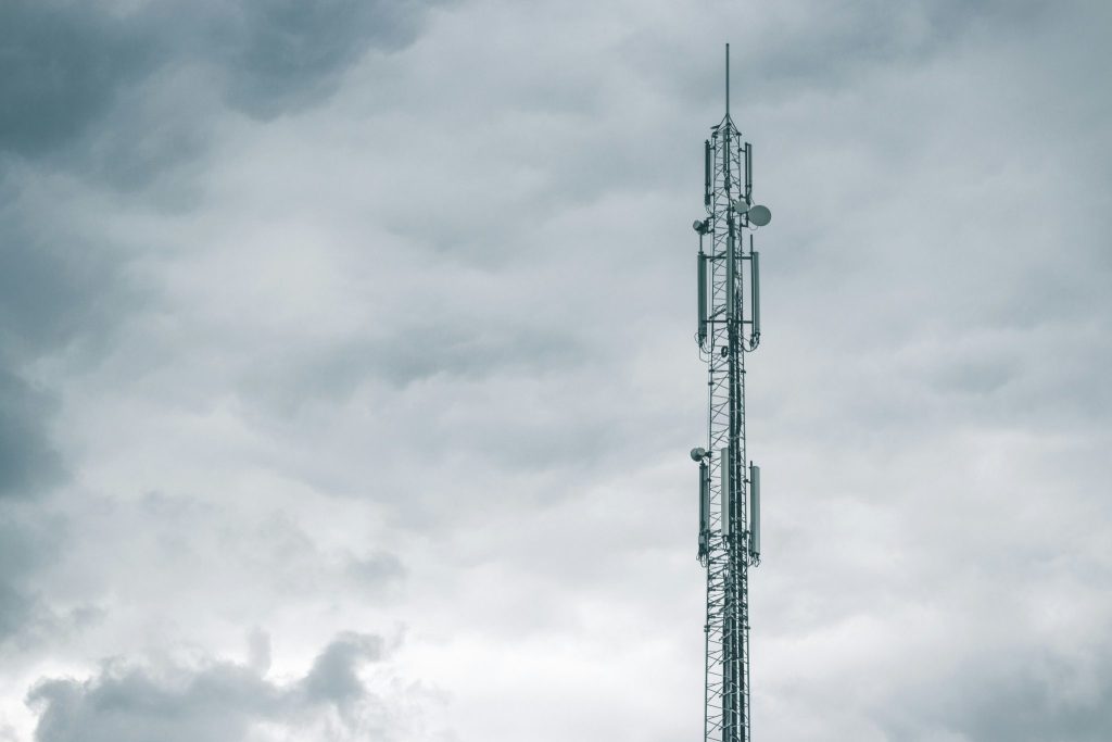 Часткове 5G-покриття в Україні може з'явитися до 2030 року – Мінцифри