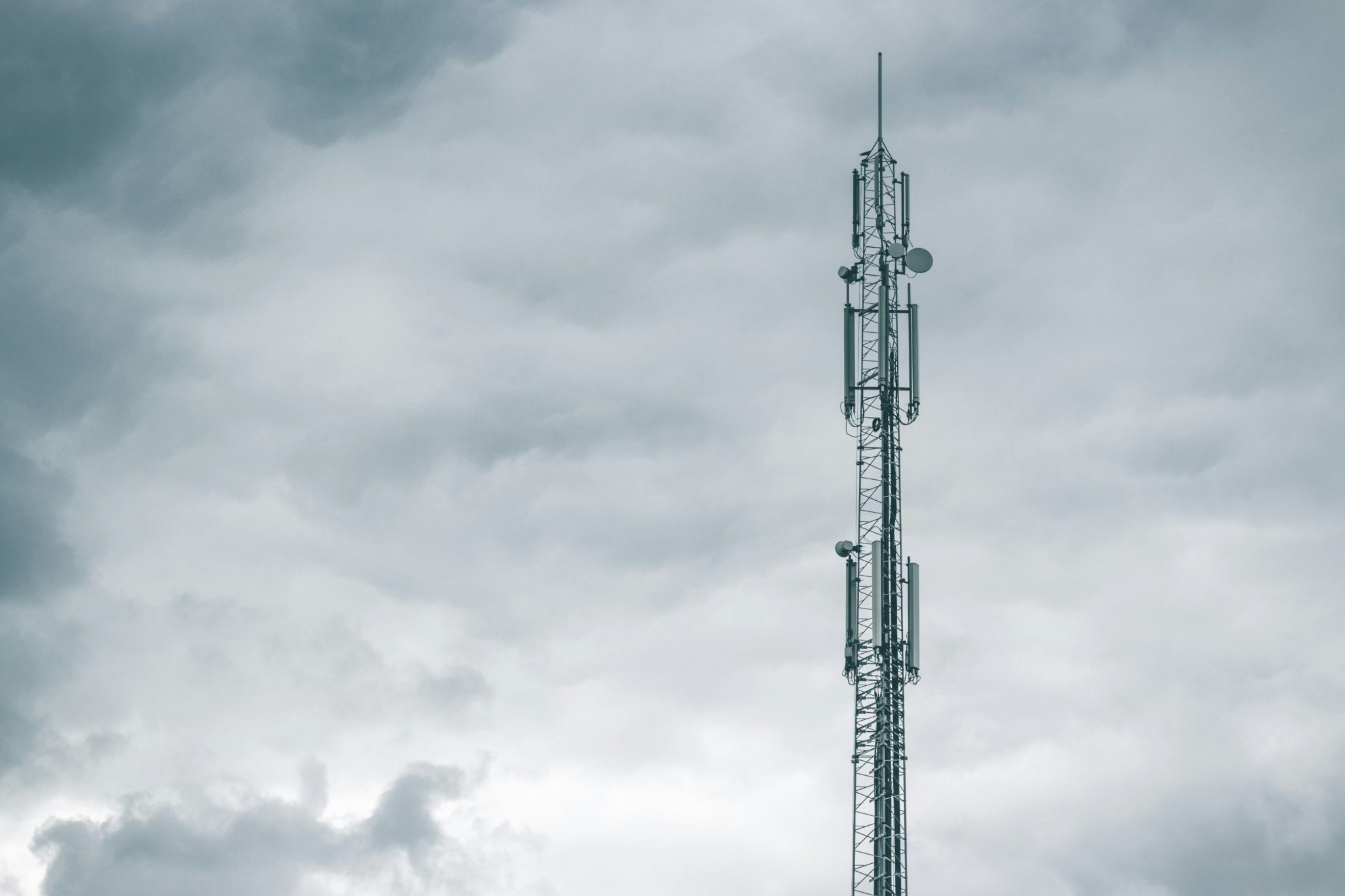 Часткове 5G-покриття в Україні може з'явитися до 2030 року – Мінцифри