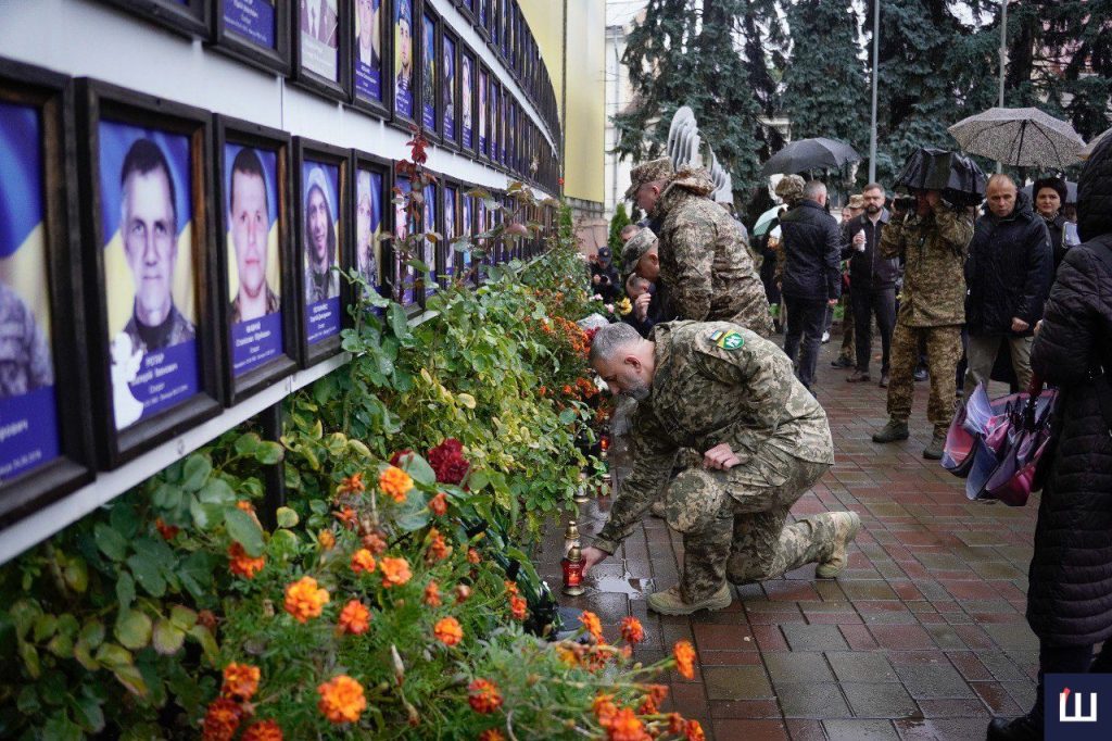 У Чернівцях відбулися заходи з нагоди Дня захисників і захисниць України. Фото