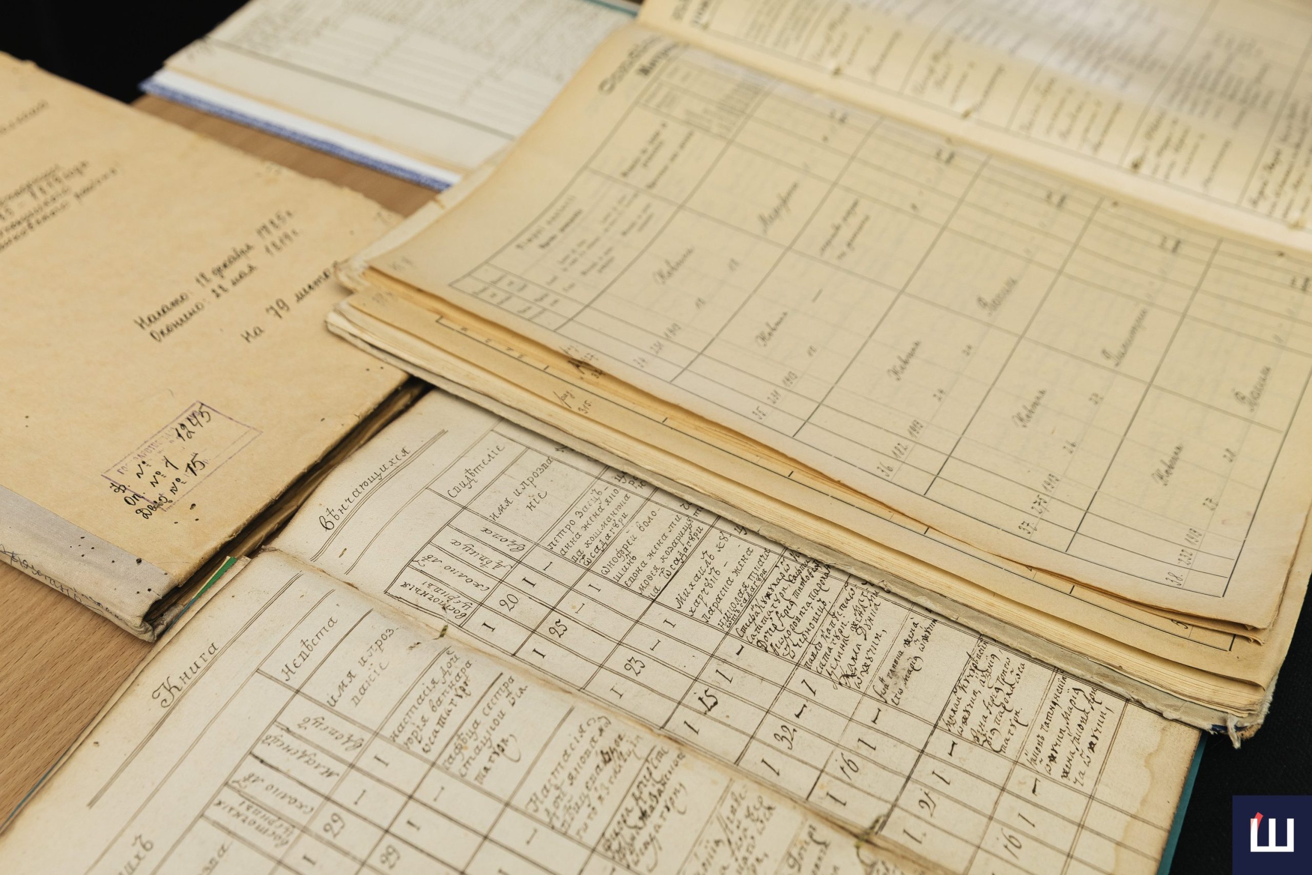 «Історія країни складається з маленьких історій кожної родини»: як досліджувати родовід та де шукати предків