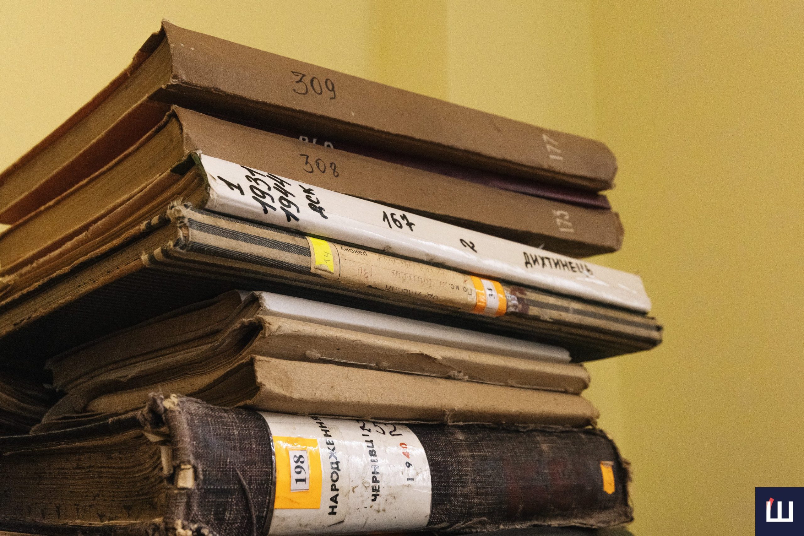 «Історія країни складається з маленьких історій кожної родини»: як досліджувати родовід та де шукати предків