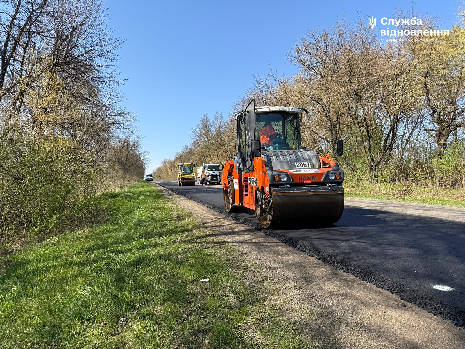 На ділянці дороги у Чернівецькій області запровадили реверсивний рух через ремонт